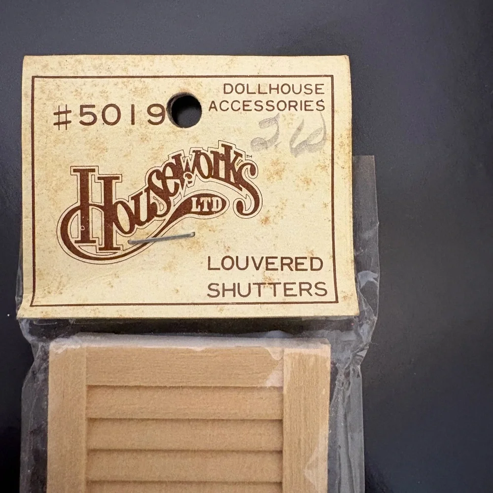 Houseworks louvered‎ dollhouse miniature shutters made of unfinished wood NWT